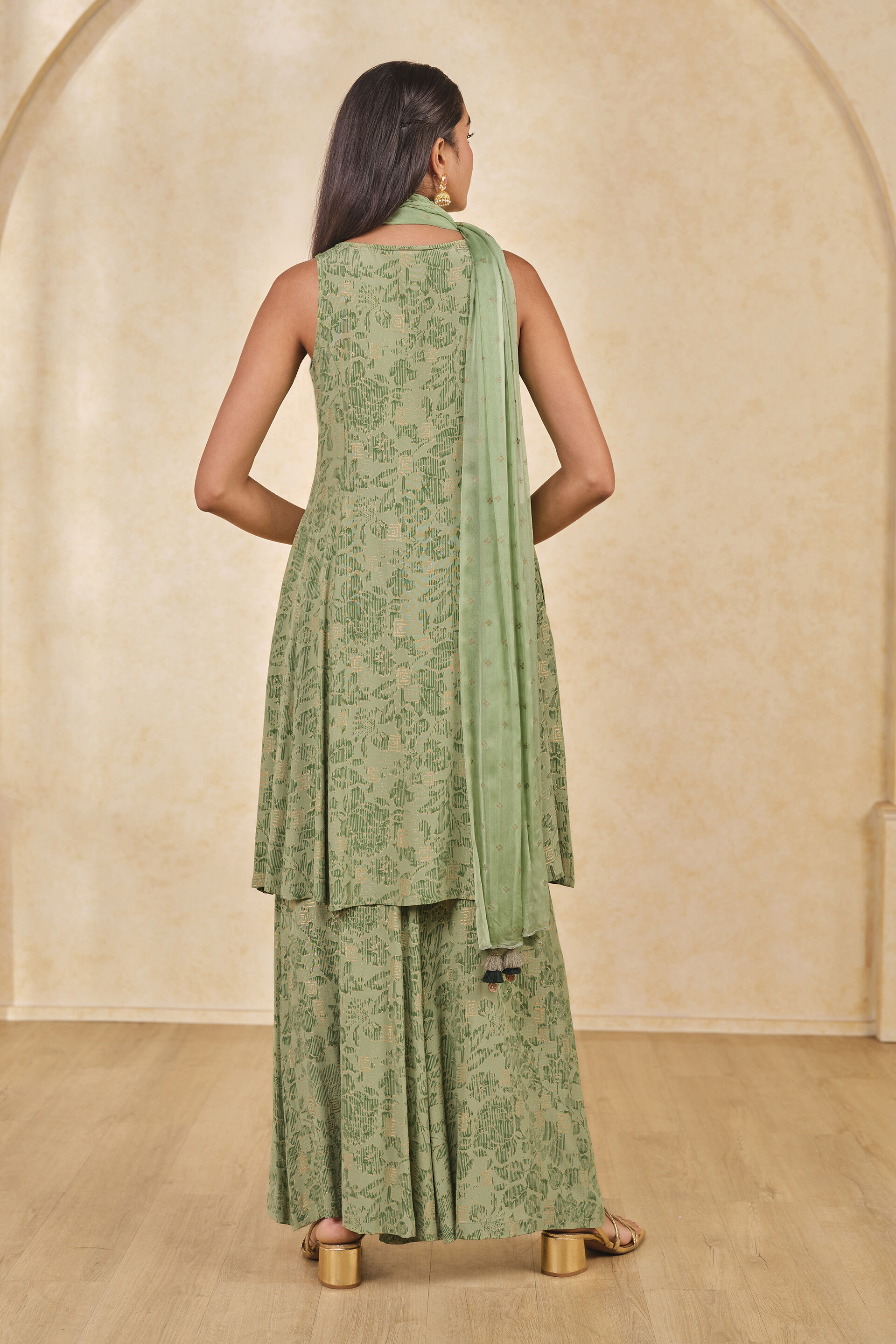 The Patakha Guddi Set, Green, image 5